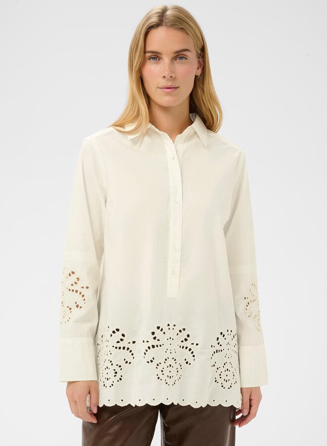 Blouse Part Two Annaline à col classique à broderies anglaises écrue