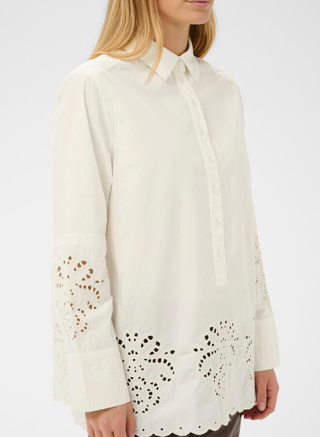 Blouse Part Two Annaline à col classique à broderies anglaises écrue