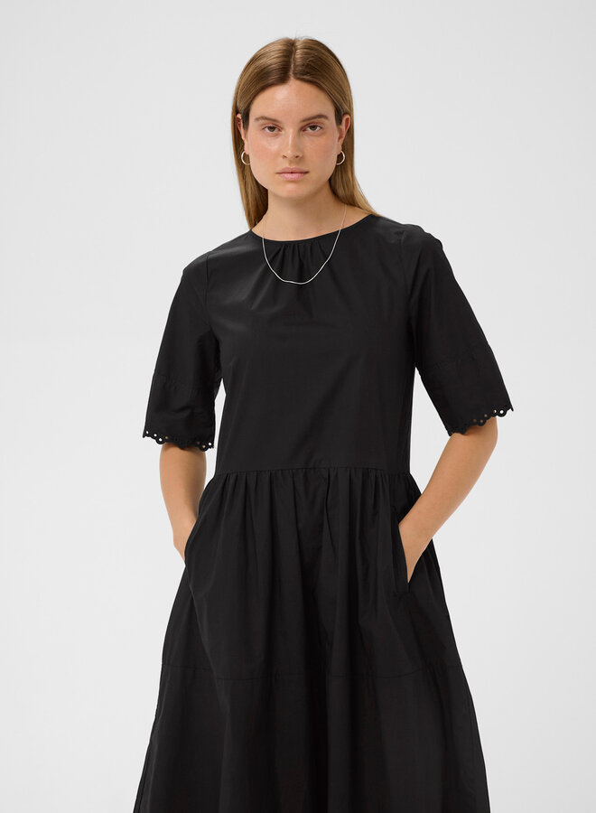 Robe longue InWear Lia à manches courtes & broderies anglaises noire