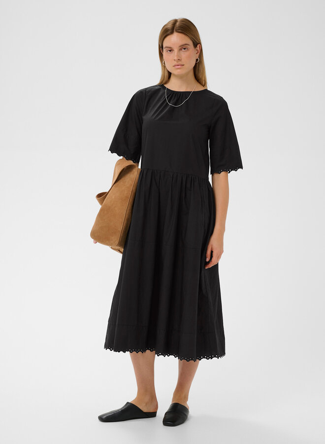 Robe longue InWear Lia à manches courtes & broderies anglaises noire