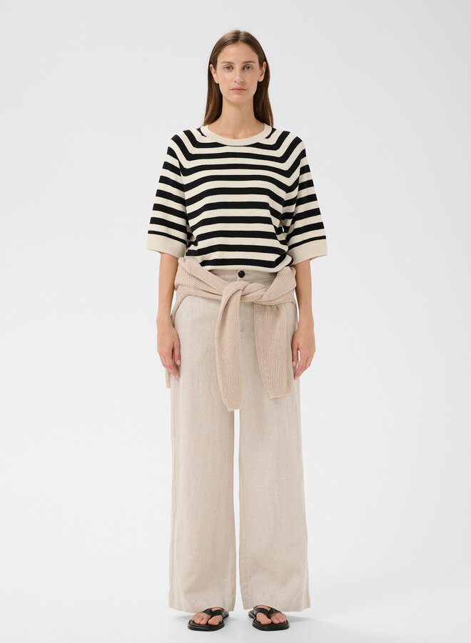 Tricot InWear Madie à col rond rayé beige & noir