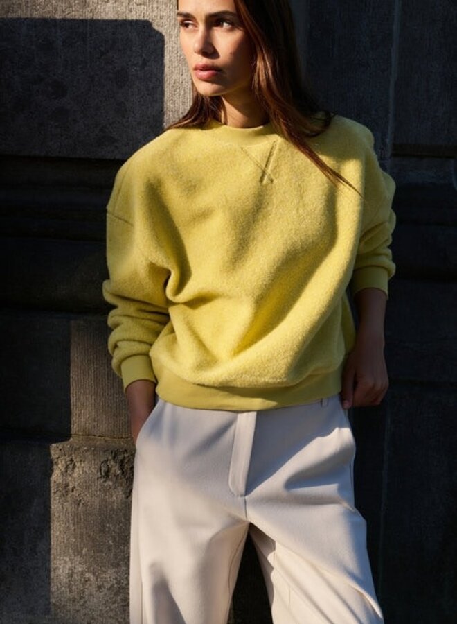 Chandail Yaya bouclé jaune citron