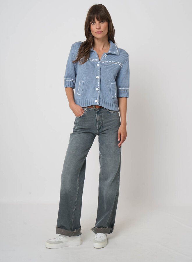 Cardigan Repeat bleu denim à surpiqures blanches