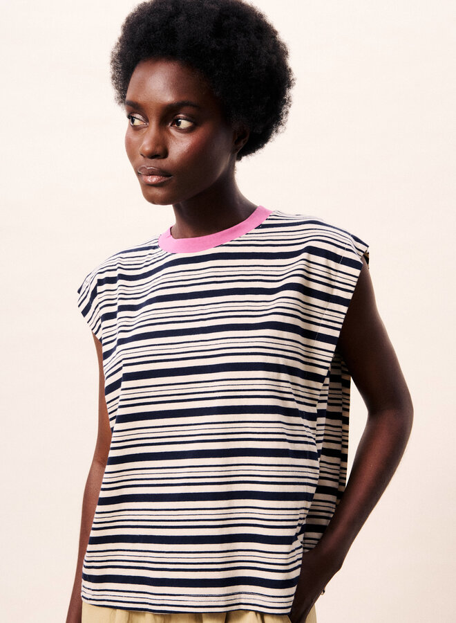 T-shirt Frnch Paris Siroka rayé bleu marine & crème avec bordure au cou rose violacé