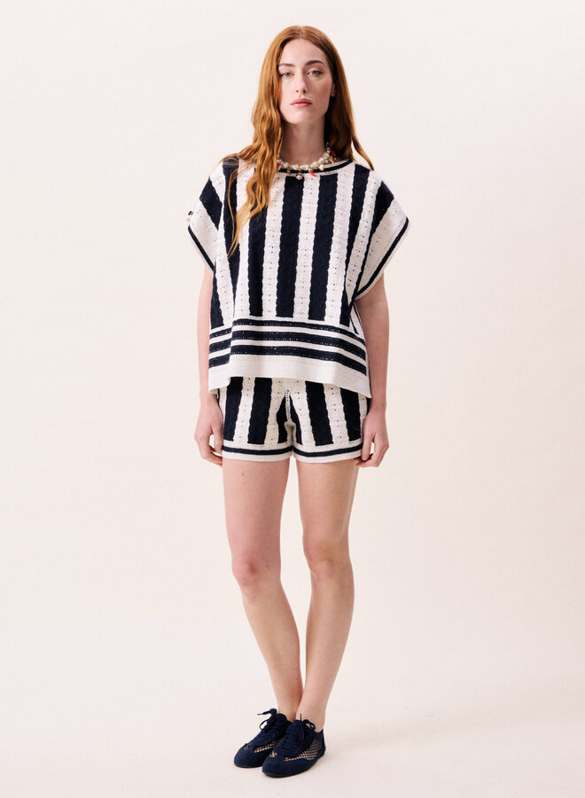 Haut Frnch Paris Debbie en crochet bleu marine rayé crème