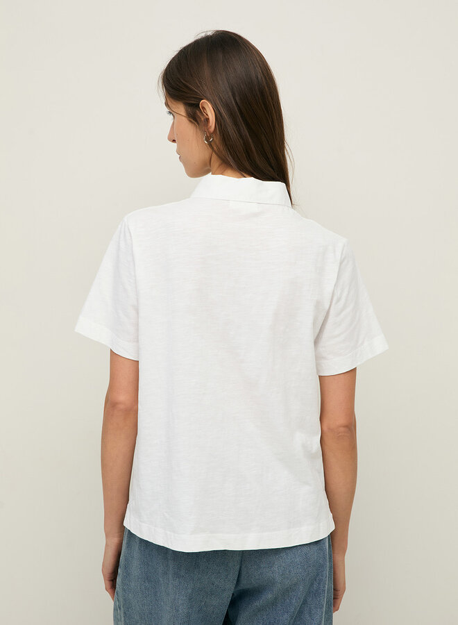 T-shirt Yerse Agata à col polo blanc