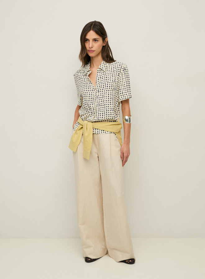 Blouse Yerse Ipanema bleu marine à ronds abstraits écrus