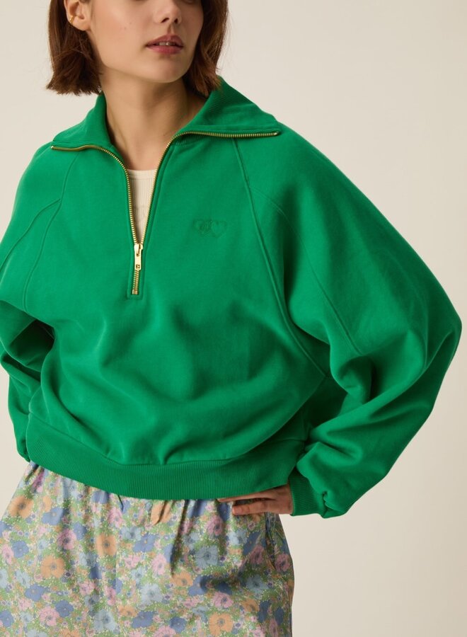 Chandail Des Petits Hauts Jona sweat à col montant à zip vert kale