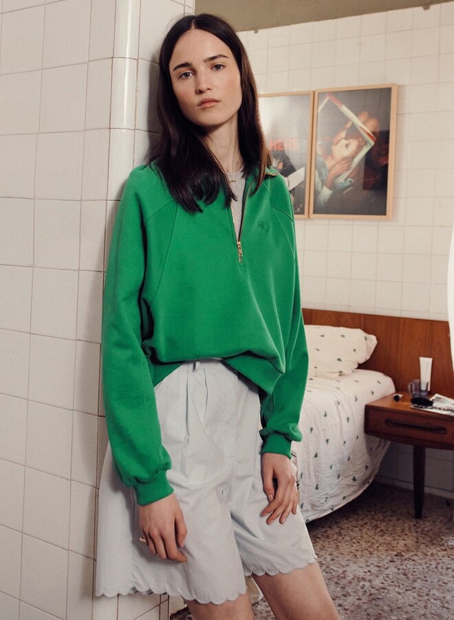 Chandail Des Petits Hauts Jona sweat à col montant à zip vert kale