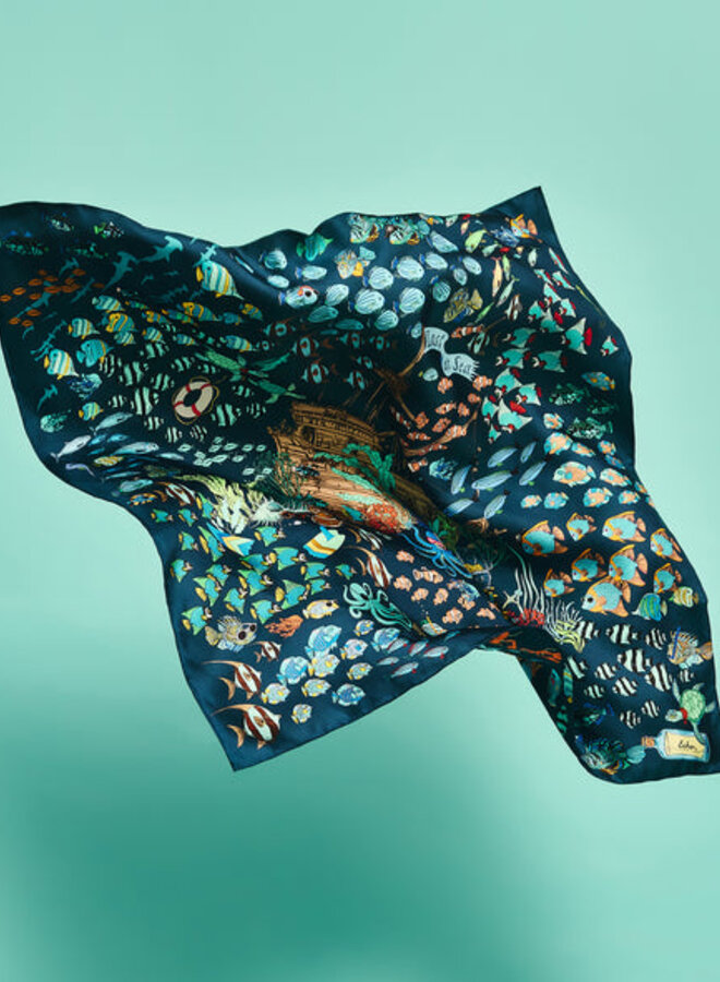 Foulard carré Echo Lost at sea bleu pétrole imprimé poissons vert multi