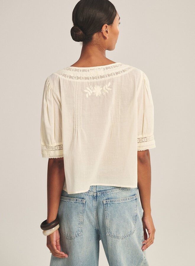 Blouse Velvet Mavis à col V & dentelle jaune