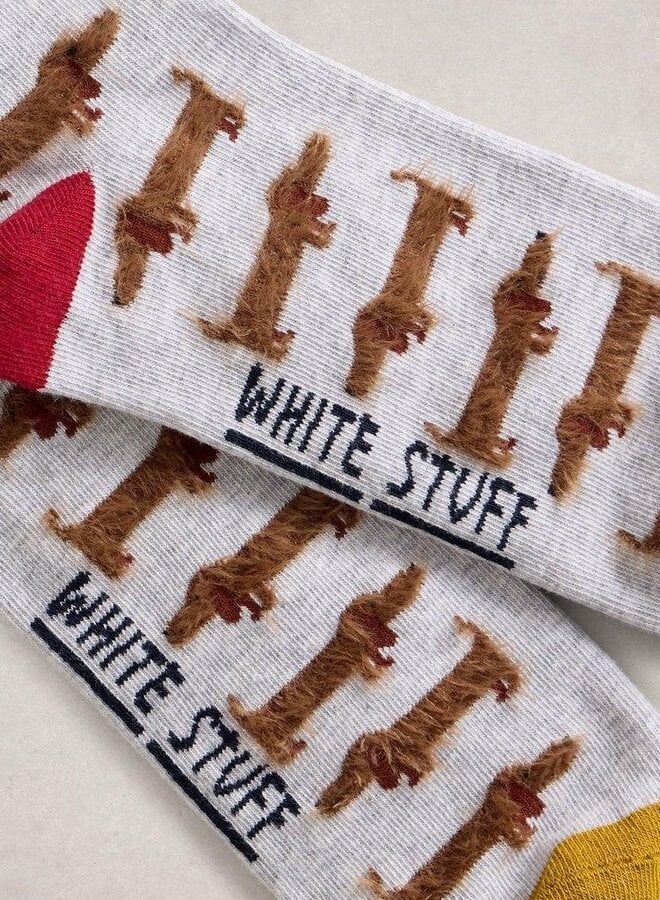 Bas White Stuff Fluffy Sausage gris pâle avec chiens saucisses