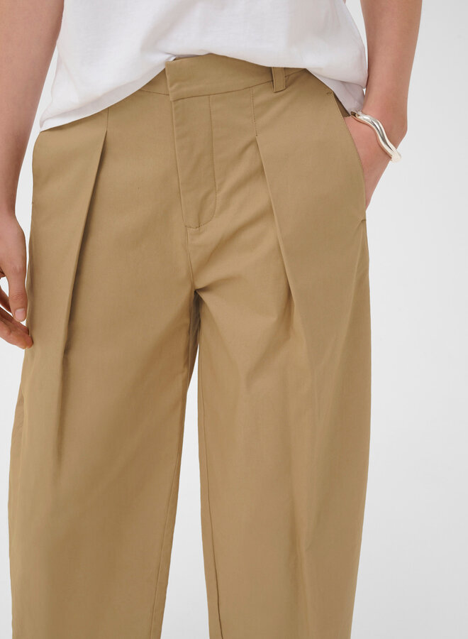 Pantalon InWear Elvia à plis beige latte