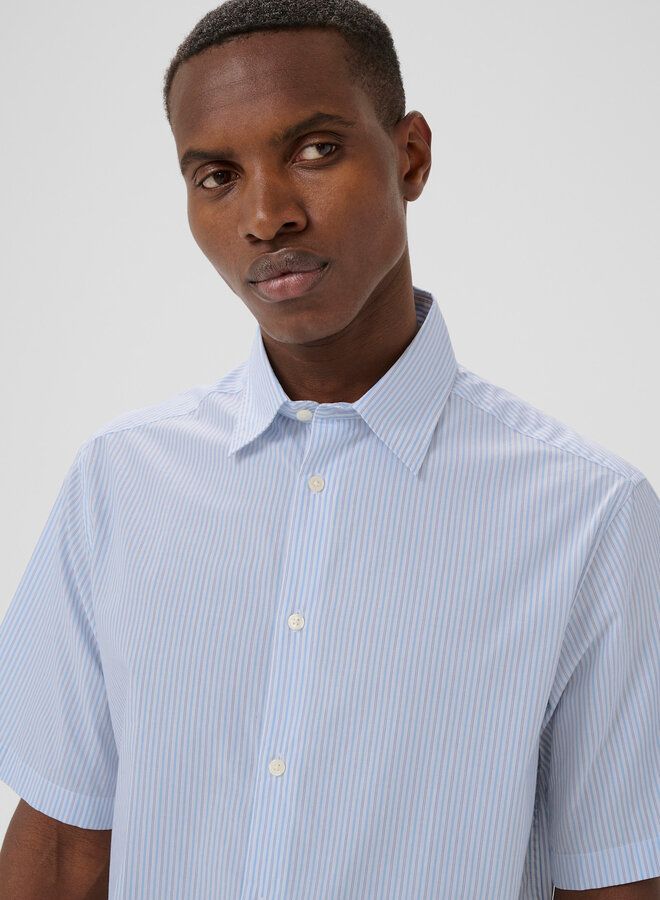 Chemise Matinique Klampo à manches courtes rayée bleue pâle & blanche