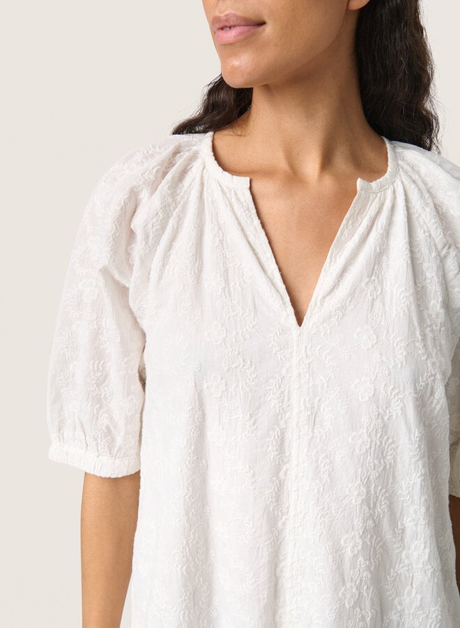 Robe Soaked Isja à broderies écrue ton sur ton