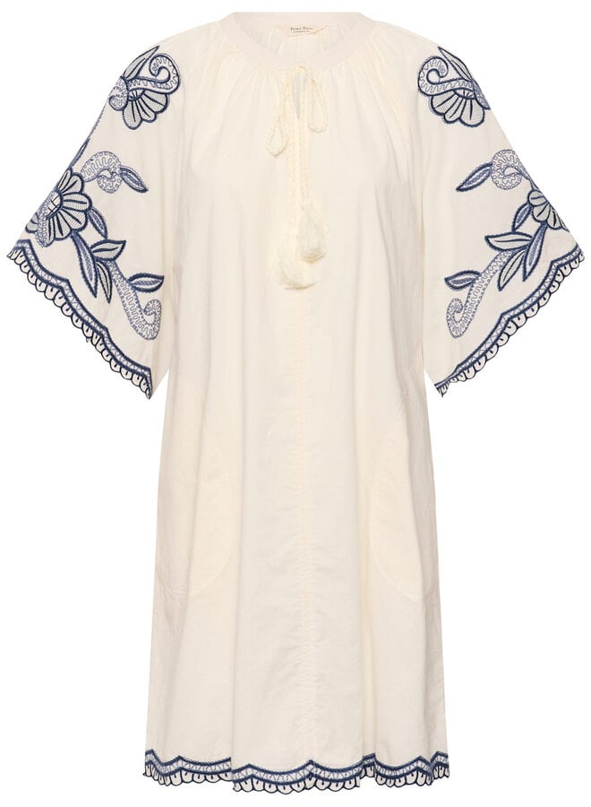 Robe Part Two Breanna écrue avec broderies bleues