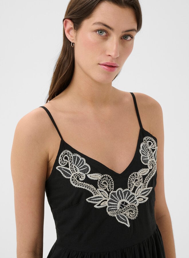 Robe Part Two Bianna à bretelles noire avec broderies écrues