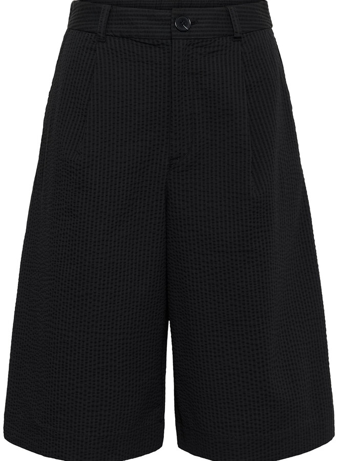 Bermuda Part Two en seersucker noir