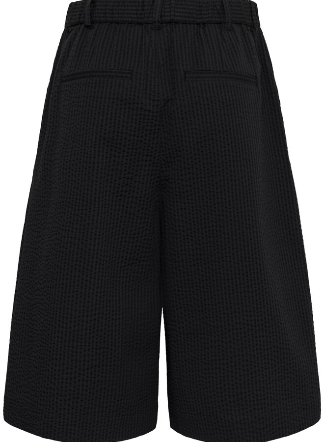 Bermuda Part Two en seersucker noir