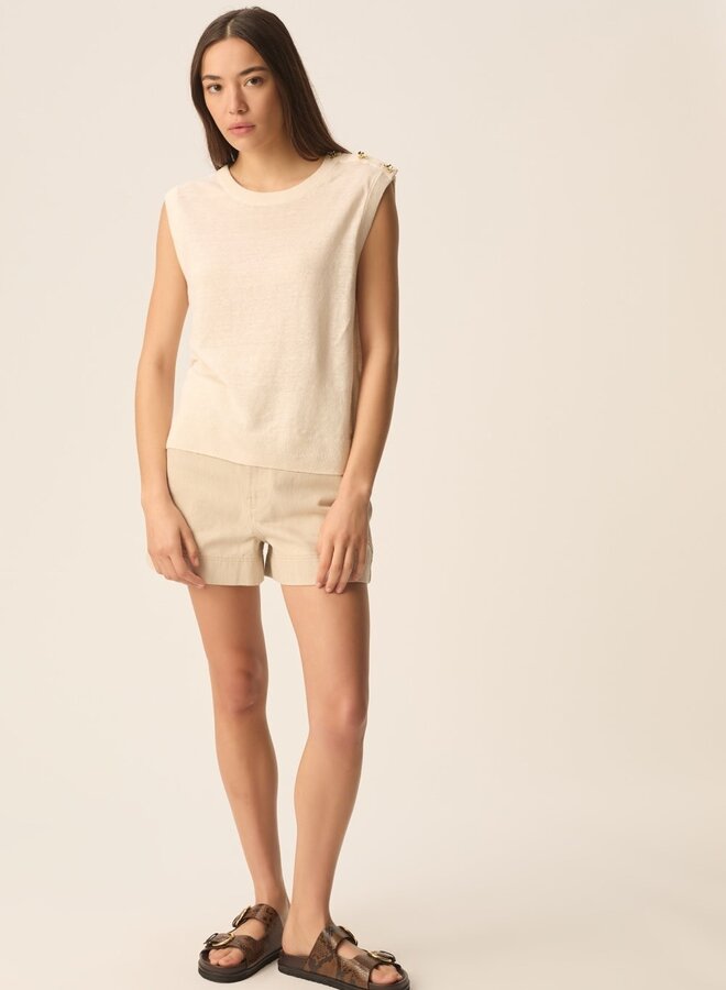Tricot Des Petits Hauts Brazou en tricot de lin avec boutons or sur épaule écru