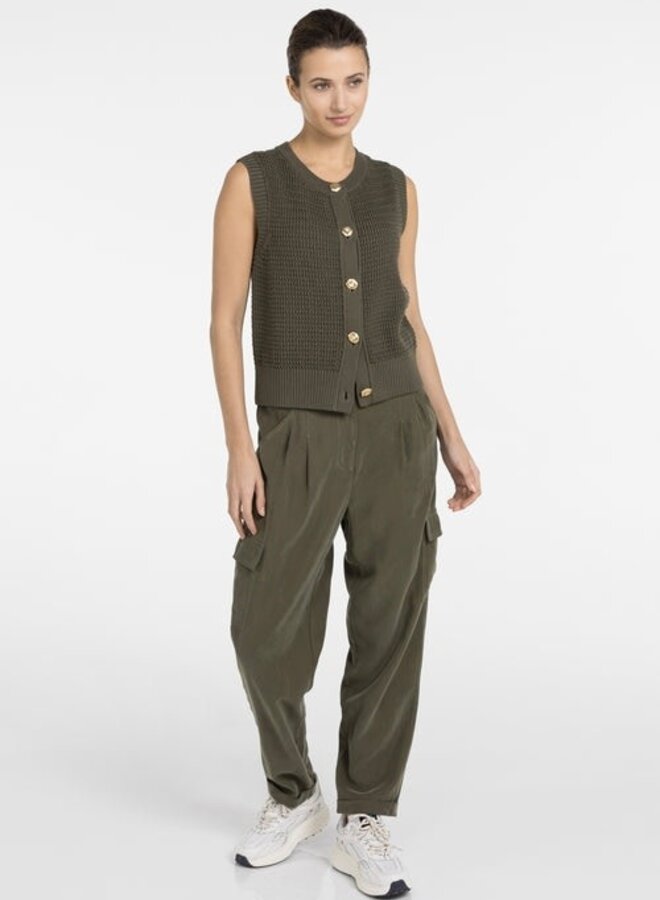 Débardeur Yaya sans manches à boutons dorés en tricot vert armé