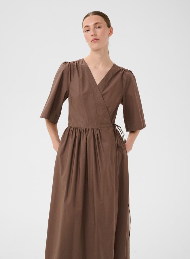 Robe longue InWear Haze cache-coeur brun nougat