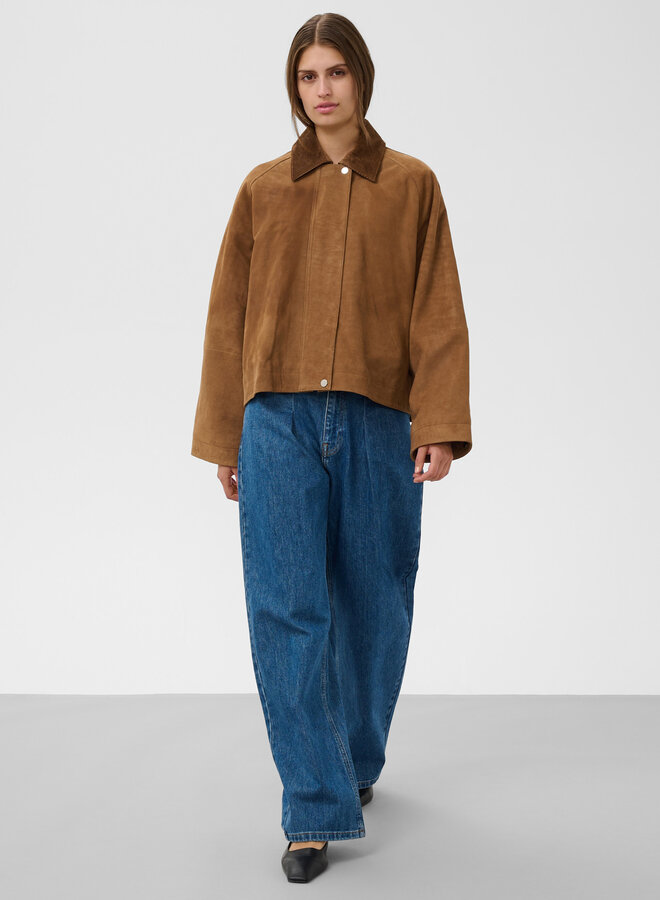 Manteau Soaked Parvati en suède beige et col classique en corduroy brun noisette