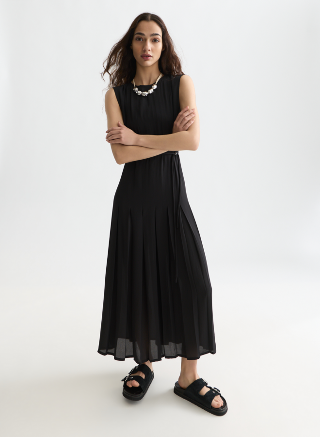Robe longue Scotch & Soda sans manches & à plis noire