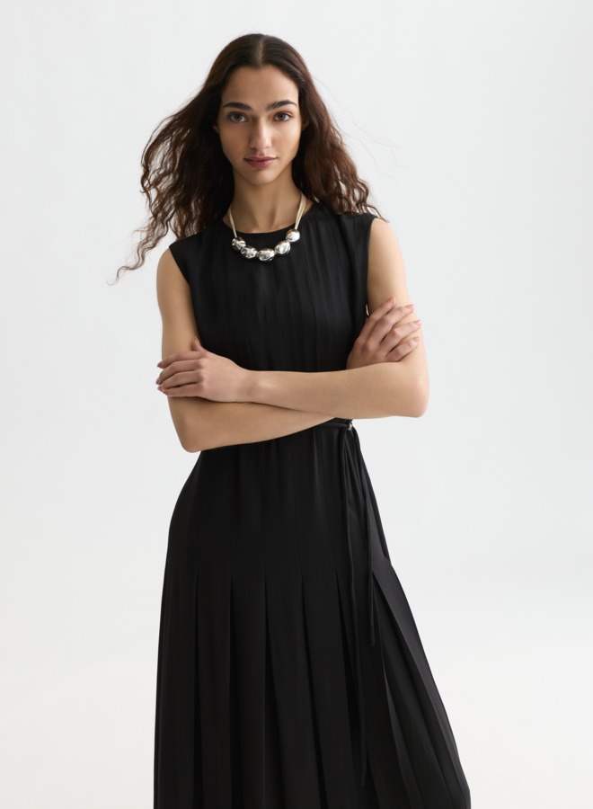 Robe longue Scotch & Soda sans manches & à plis noire