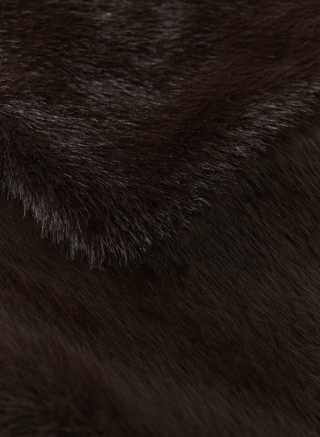 Foulard InWear Zabelle en fausse fourrure brun chocolat