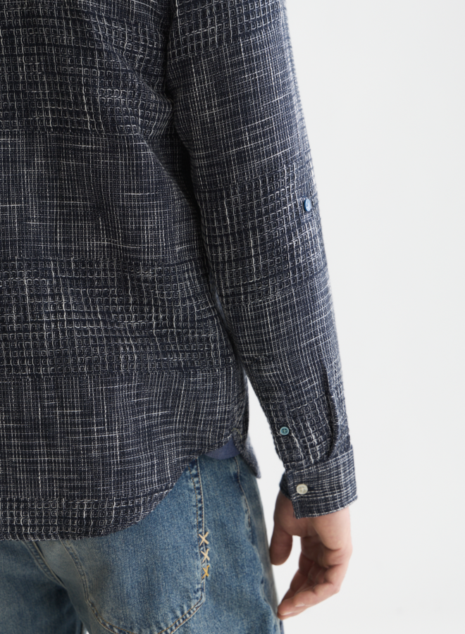 Chemise Scotch & Soda tissée gaufrée bleu marine à 2 poches à rabats