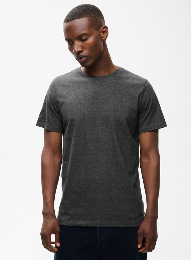 T-shirt Matinique Jermane à fines rayures gris fer & noirs
