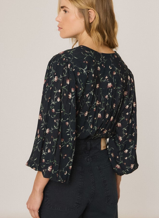 Blouse Indi & Cold bleu marine fleurie verte & bordeaux