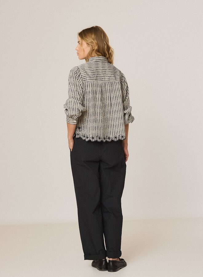 Chemise Indi & Cold à col classique à carreaux & broderies écrus & noirs