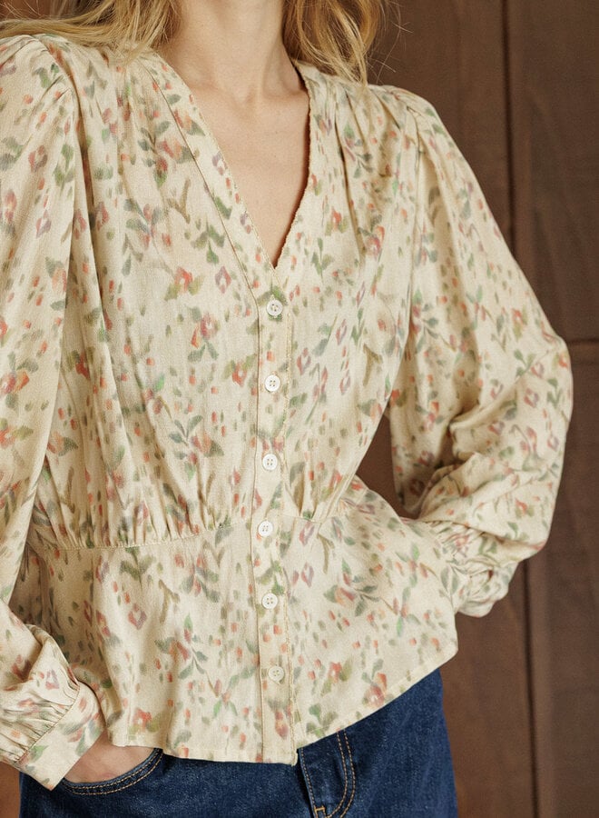 Blouse Indi & Cold écrue fleurie vert safari & rose corail