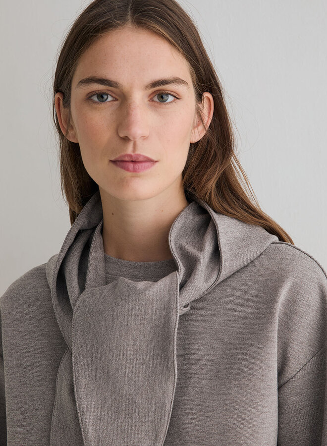 Chandail Yerse Svetlana en jersey avec foulard amovible gris argent