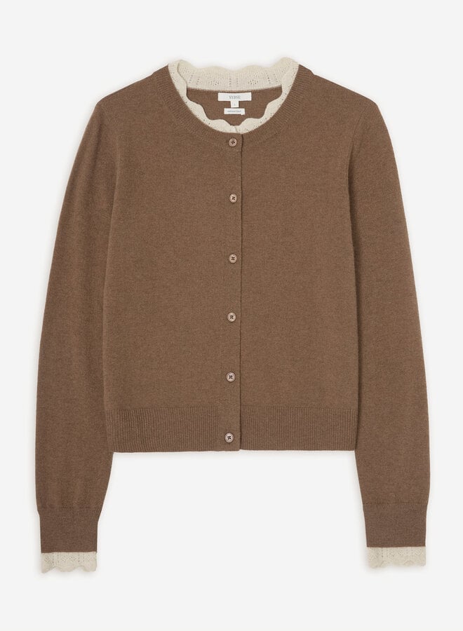 Cardigan Yerse Noracontrast brun noisette avec bordure festonnée écrue