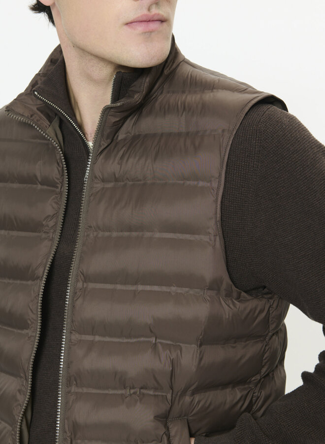 Veste Matinique Salvatore sans manches matelassée brune