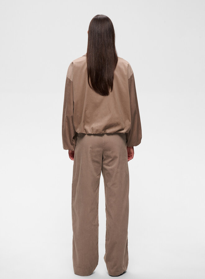 Pantalon InWear Halima en corduroy gris cendre