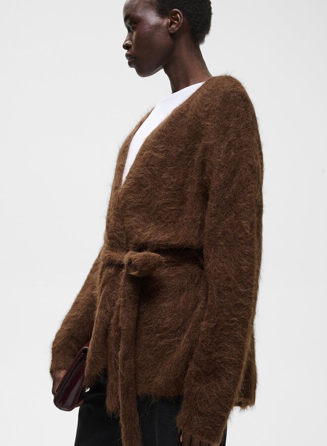 Cardigan InWear Pello cache-coeur ceinturé & poilu beige camel foncé