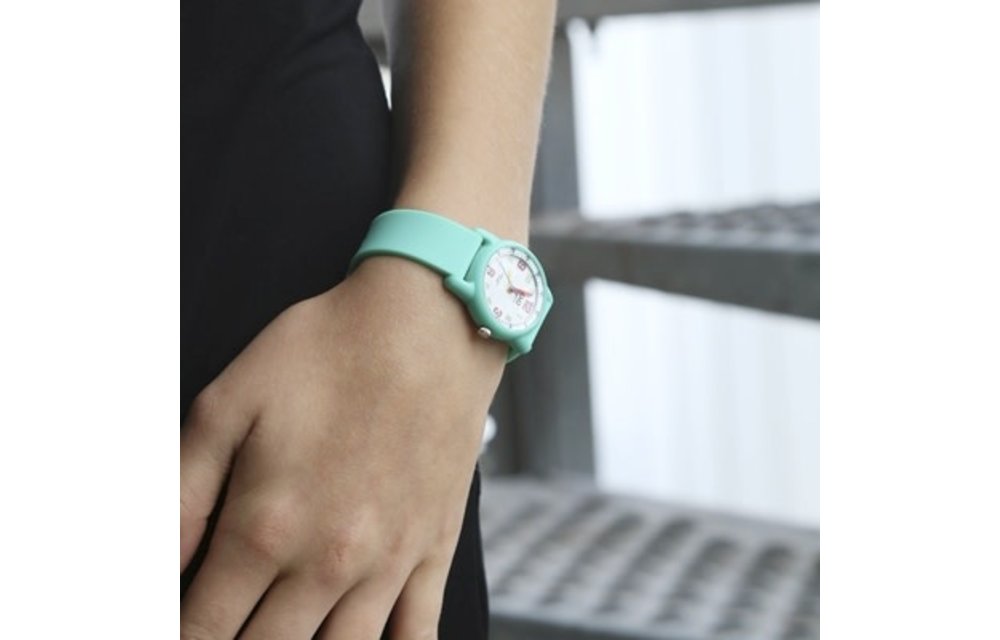 Reloj QQ VR41J004Y