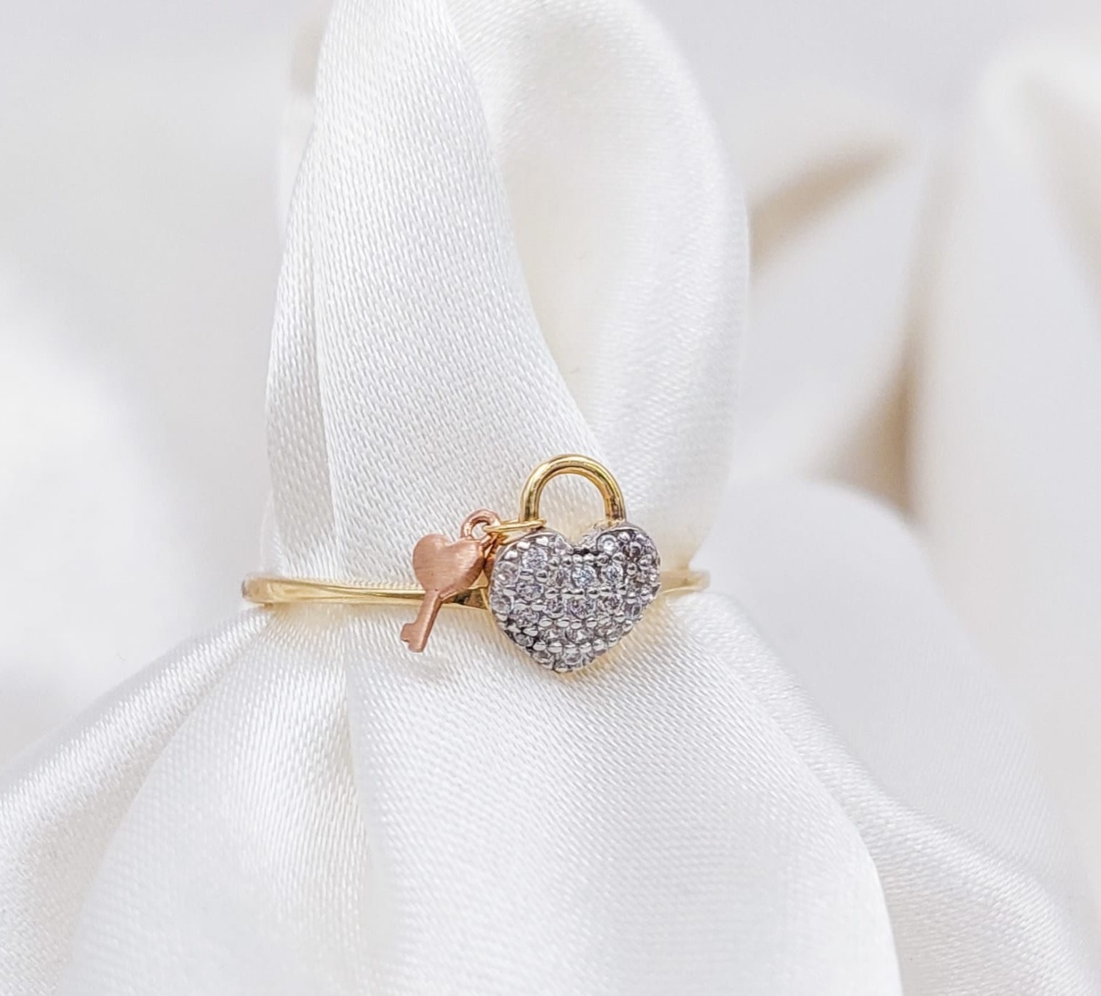 Anillo de oro 10k precio hotsell