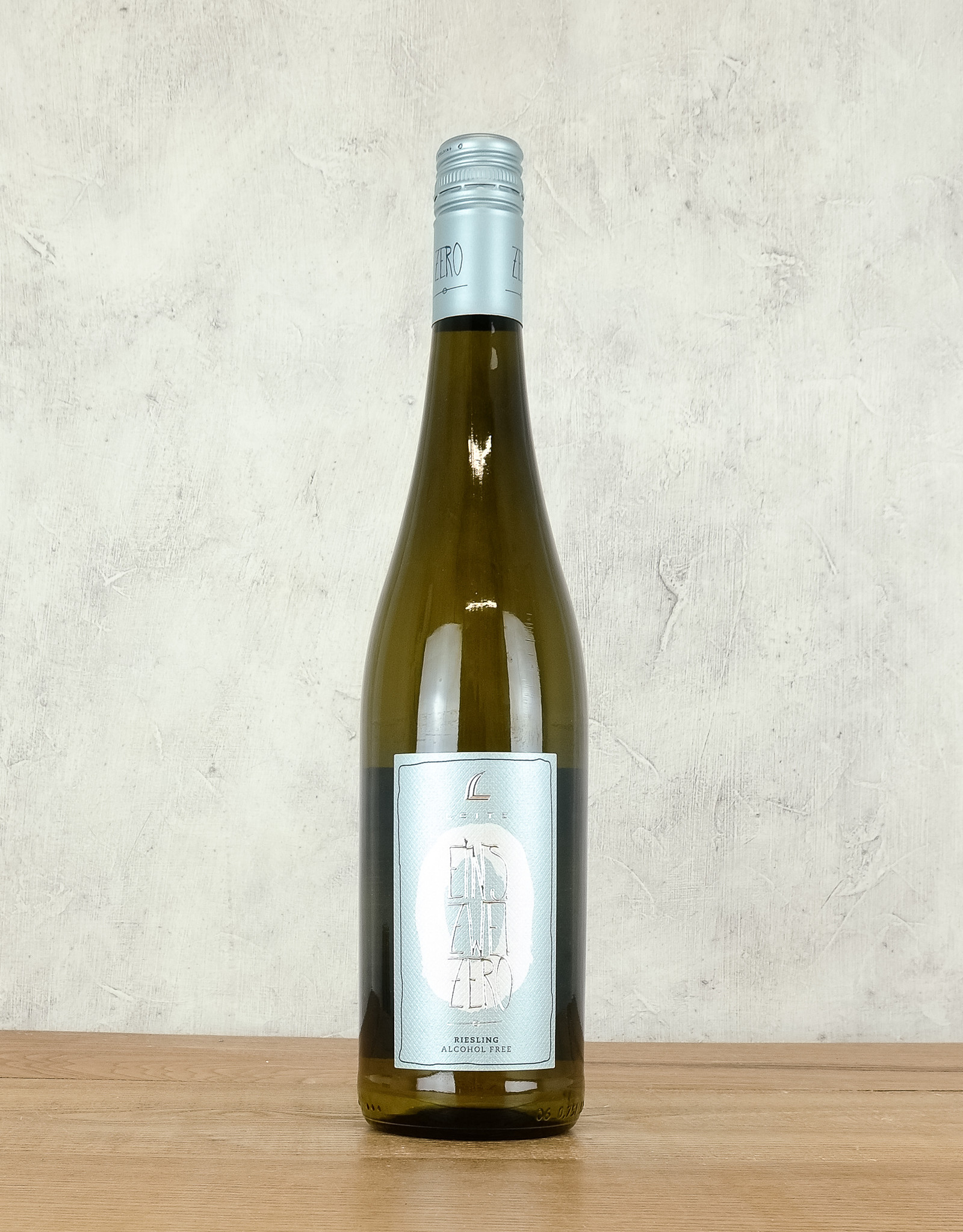 Leitz Eins Zwei Zero NA Still Riesling 750ml