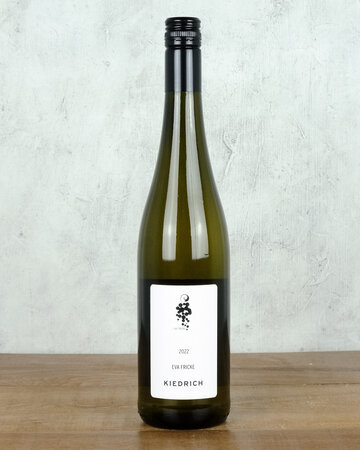 Eva Fricke Kiedricher Riesling Trocken