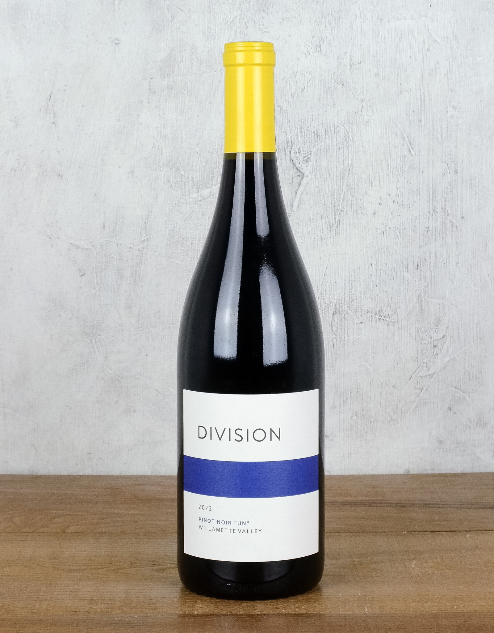 Division UN Pinot Noir