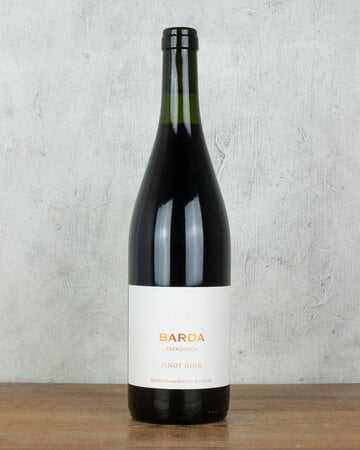 Chacra Barda Pinot Noir