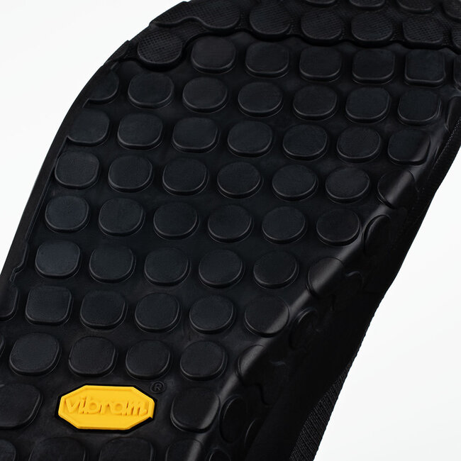 FIZIK GRAVITA VERSOR FLAT BLACK