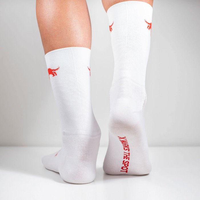 BURGH BURGH HUNGRY DEVIL WHITE SOCKS