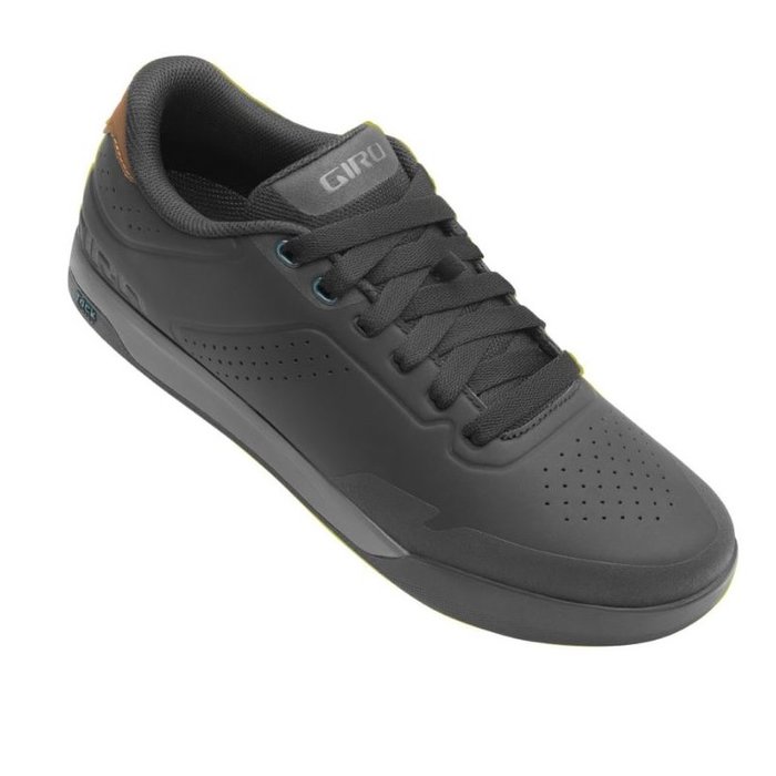 GIRO GIRO LATCH SHOE BLACK / DARK SHADOW