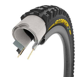 PIRELLI PIRELLI SCORPION ENDURO RACE TRACTION TYRE